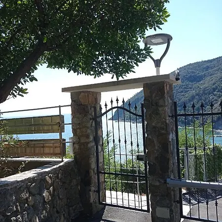 Apartament Casafischea18